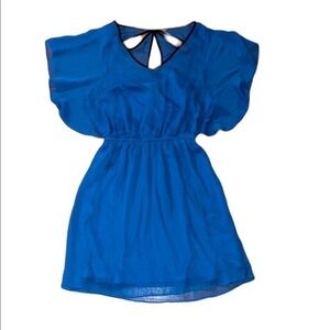 Express women’s blue and black dress with cut out flowy batwing sleeves Size XS
